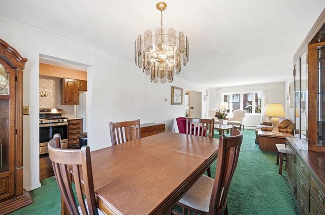 136 POPLAR ST, Jc, Heights, NJ 07307