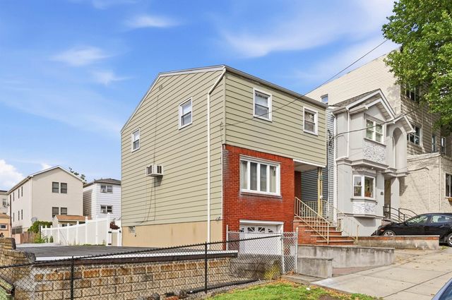 136 POPLAR ST, Jc, Heights, NJ 07307