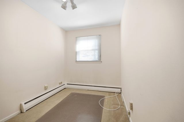 136 POPLAR ST, Jc, Heights, NJ 07307