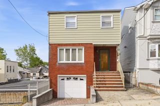 136 POPLAR ST, Jc, Heights, NJ 07307