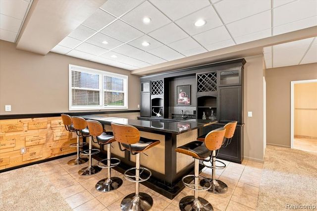 9688 Kingston Pointe Drive, Clarkston, MI 48348