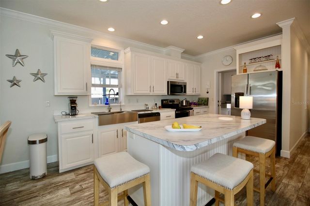 82107 A STREET N 107, Pinellas Park, FL 33781