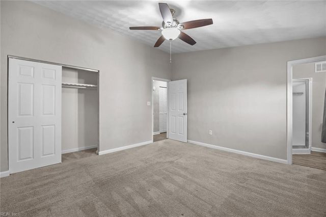 445 Pepper Mill LN, Norfolk, VA 23502