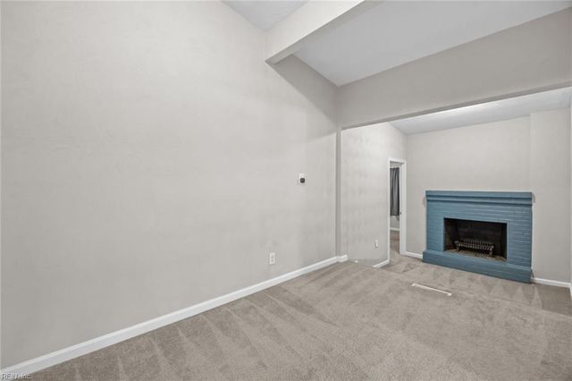 445 Pepper Mill LN, Norfolk, VA 23502