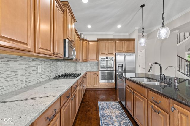 5719 Autumn Breeze Lane, Indianapolis, IN 46237