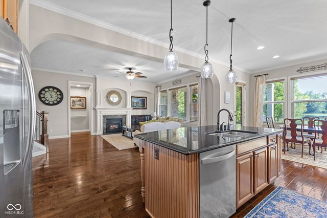 5719 Autumn Breeze Lane, Indianapolis, IN 46237