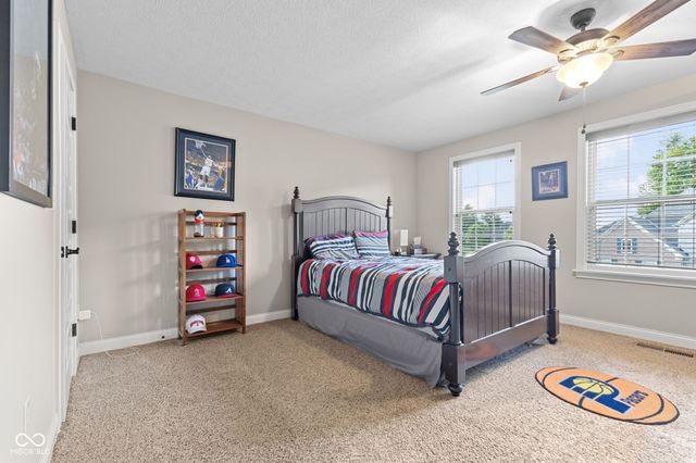 5719 Autumn Breeze Lane, Indianapolis, IN 46237