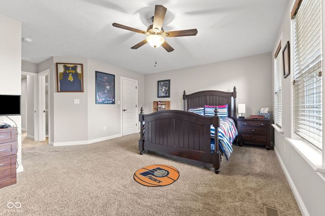 5719 Autumn Breeze Lane, Indianapolis, IN 46237