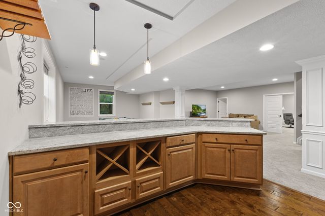 5719 Autumn Breeze Lane, Indianapolis, IN 46237