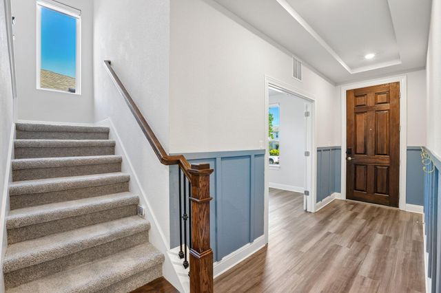 184 Dome Peak TER, Dripping Springs, TX 78620