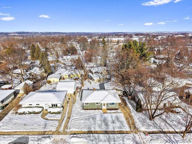 1422 Nevada Road, Madison, WI 53704