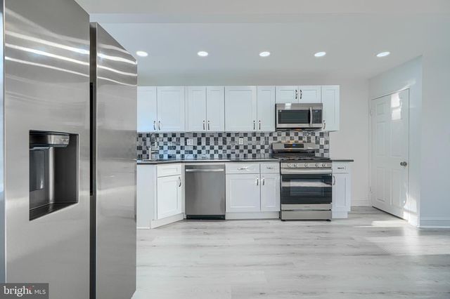 4558 FINNEY AVE, Baltimore, MD 21215