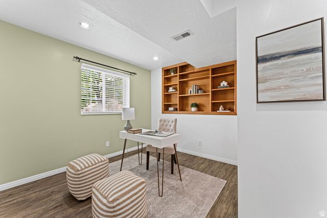 3 E ALFRED AVE, Kaysville, UT 84037