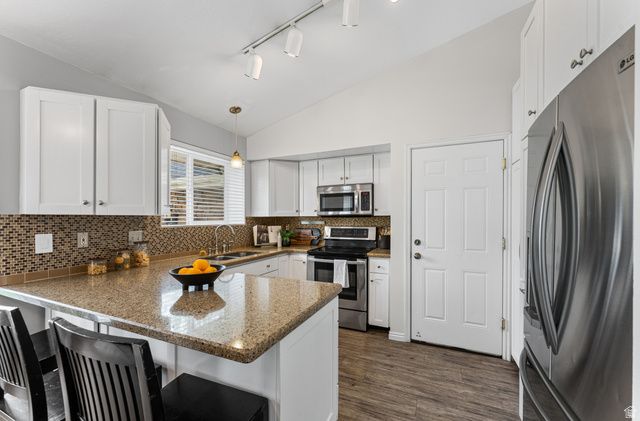 3 E ALFRED AVE, Kaysville, UT 84037