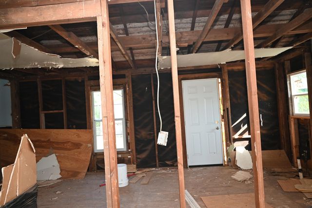 110 E CAROLINA STREET, Wichita Falls, TX 76301