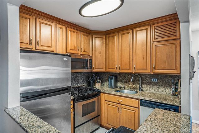 17-85 215th Street 1P, Bayside, NY 11360