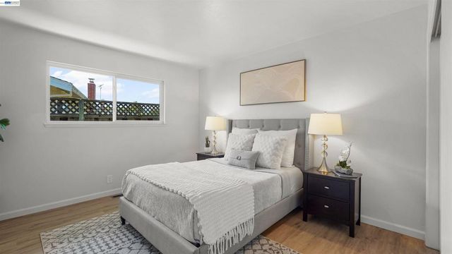 2435 Douglas St, Union City, CA 94587