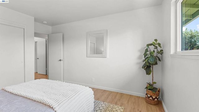 2435 Douglas St, Union City, CA 94587