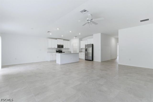 3911 Treasure Oak WAY, Fort Myers, FL 33905