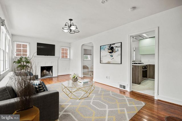 1807 41ST PL SE, Washington, DC 20020
