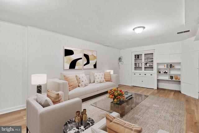 1807 41ST PL SE, Washington, DC 20020