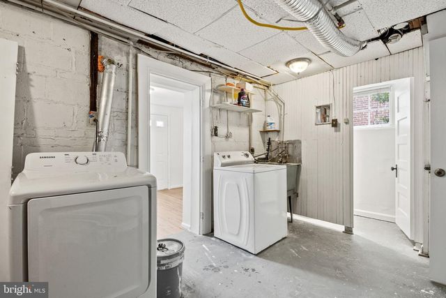 1807 41ST PL SE, Washington, DC 20020