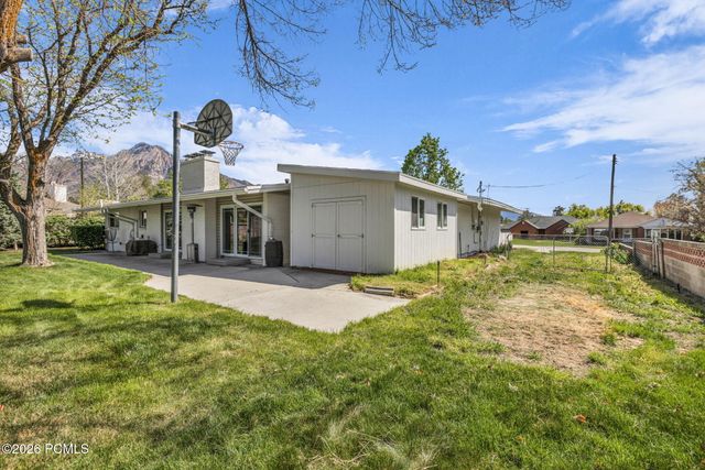 1893 E Lincoln Ln, Salt Lake City, UT 84124