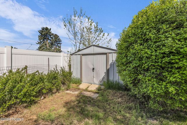 1893 E Lincoln Ln, Salt Lake City, UT 84124