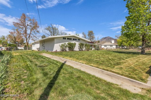 1893 E Lincoln Ln, Salt Lake City, UT 84124