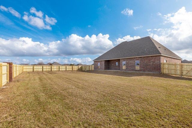 819 Gentry Drive, Sulphur, LA 70665