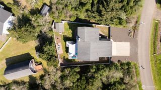 284 Queets Street SW, Ocean Shores, WA 98569