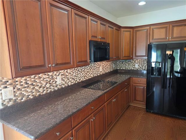 4105 Pine Hurst Drive, Allen Twp, PA 18067