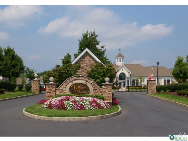 4105 Pine Hurst Drive, Allen Twp, PA 18067