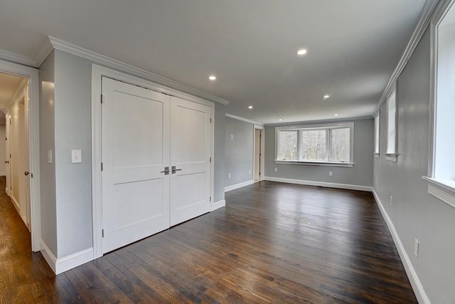 137 Walker Bungalow Road, Portsmouth, NH 03801