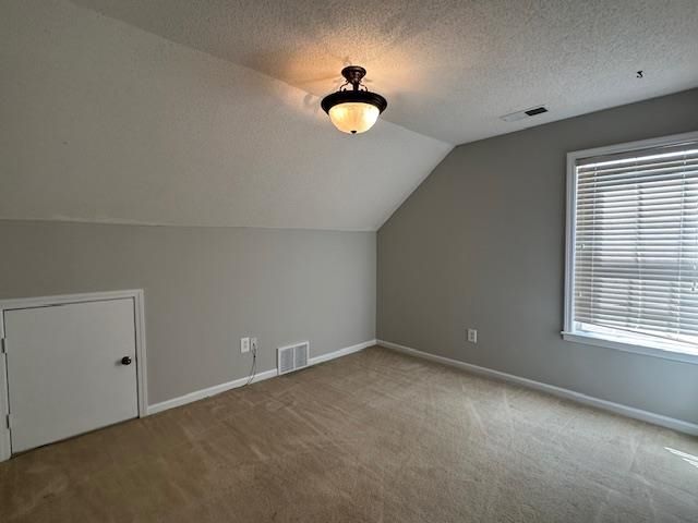 2190 BERRY BUSH LN, Memphis, TN 38016