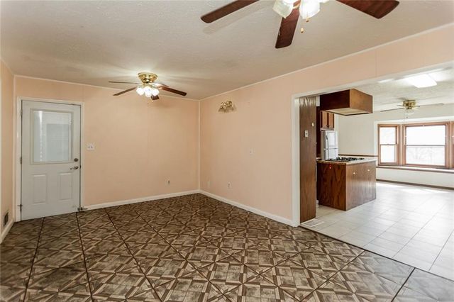 1146 E Fayetteville Road, Riverdale, GA 30296