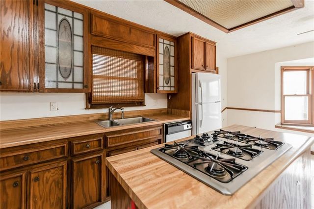 1146 E Fayetteville Road, Riverdale, GA 30296