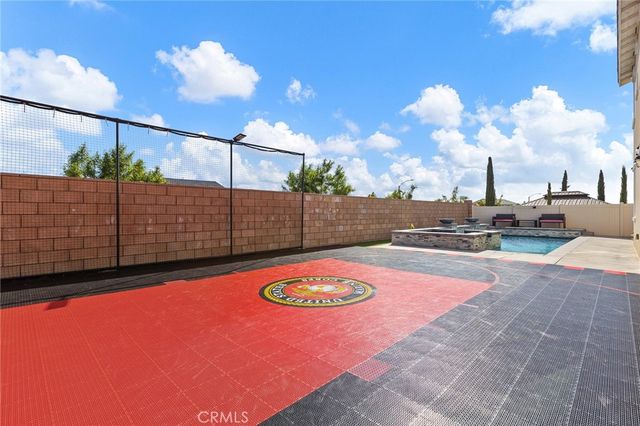31409 Darlington Oak Drive, Winchester, CA 92596