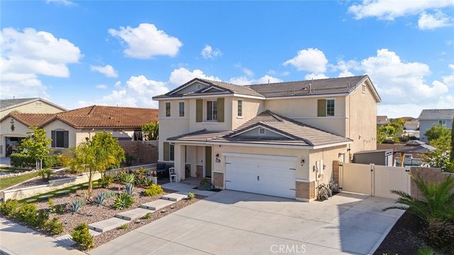31409 Darlington Oak Drive, Winchester, CA 92596