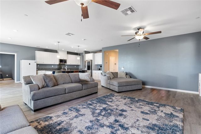 31409 Darlington Oak Drive, Winchester, CA 92596