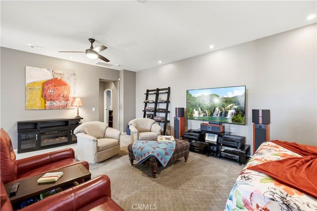27015 Timberline Terrace, Valencia, CA 91381