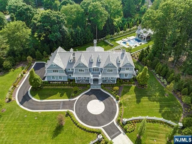 23 E Denison Drive, Saddle River, NJ 07458