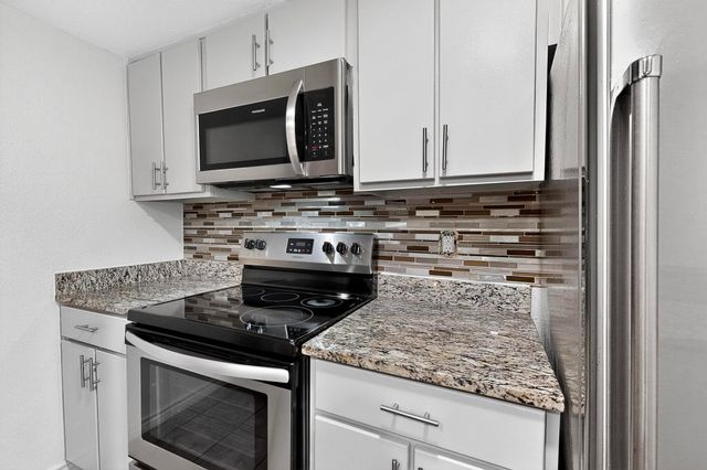 3045 Park Lane 1056, Dallas, TX 75220