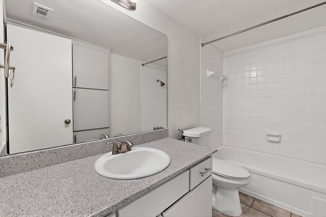 3045 Park Lane 1056, Dallas, TX 75220