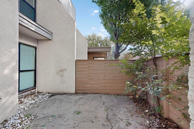 3045 Park Lane 1056, Dallas, TX 75220