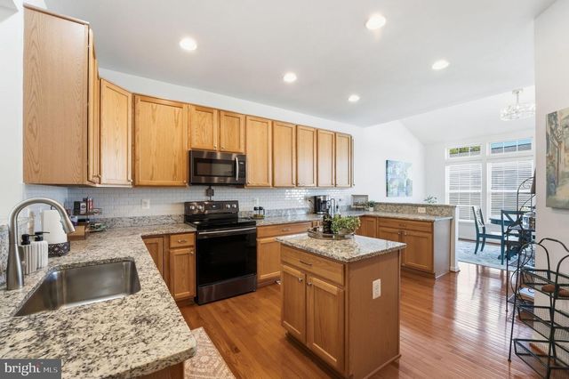 156 TOPAZ CT, Warrenton, VA 20186