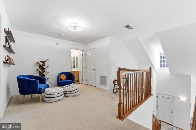 156 TOPAZ CT, Warrenton, VA 20186