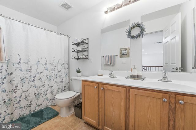 156 TOPAZ CT, Warrenton, VA 20186