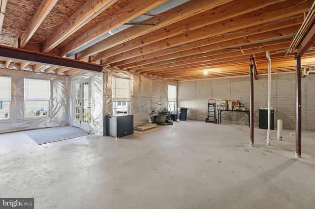 156 TOPAZ CT, Warrenton, VA 20186