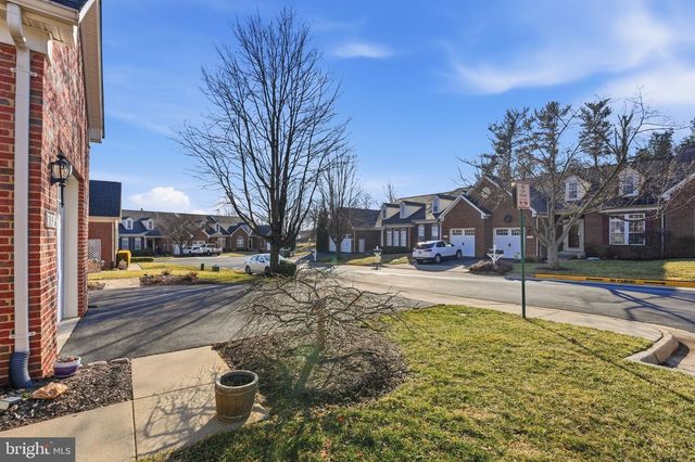 156 TOPAZ CT, Warrenton, VA 20186